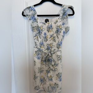 Romper girls 14. Double lined. Detailed flower print.